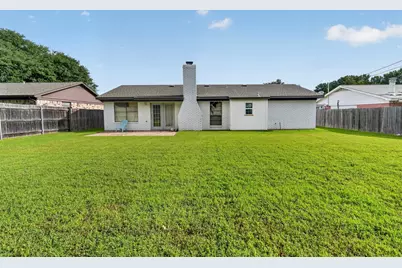 1212 Manning Street, Benbrook, TX 76126 - Photo 17