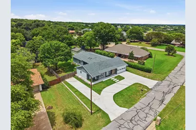 4902 Boquillas Court, Granbury, TX 76049 - Photo 35