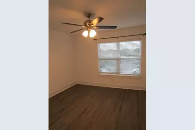 818 W Collins Street, Denton, TX 76201 - Photo 13