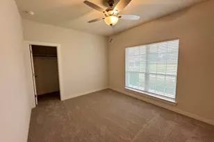 2664 Streamside Dr, Burleson, TX 76028 - Photo 13