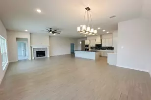 2664 Streamside Dr, Burleson, TX 76028 - Photo 7