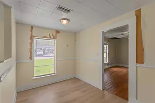 829 W 9th St, Bonham, TX 75418 - Photo 15