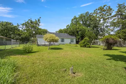 829 W 9th Street, Bonham, TX 75418 - Photo 29