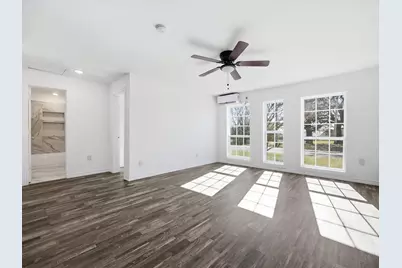 807 Adkins Street, Bowie, TX 76230 - Photo 9