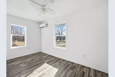 807 Adkins Street, Bowie, TX 76230 - Photo 13
