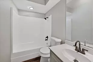 9809 Matchpoint Pl, Dallas, TX 75243 - Photo 15