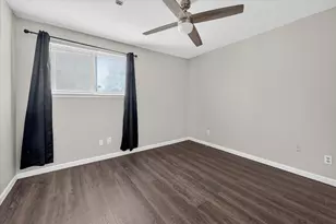 9809 Matchpoint Pl, Dallas, TX 75243 - Photo 13