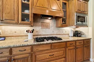 8597 Fallow Run, LaRue, TX 75770 - Photo 9