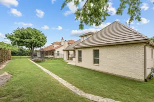 8621 Colina Terrace, Benbrook, TX 76126 - Photo 29