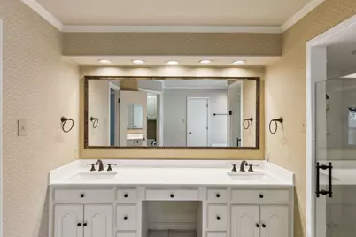 6505 Copper Creek Drive, Dallas, TX 75248 - Photo 21