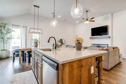 9932 Chaparral Pass, Fort Worth, TX 76126 - Photo 19