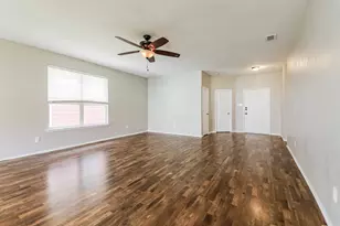 9109 Cranston Ct, Providence Village, TX 76227 - Photo 9
