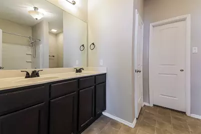 9109 Cranston Court, Providence Village, TX 76227 - Photo 23