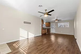 1001 Altamont Dr, Fort Worth, TX 76106 - Photo 9