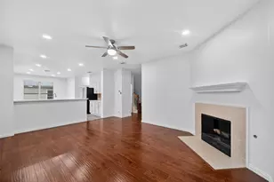 1060 Westbrook Ct, Grand Prairie, TX 75052 - Photo 9