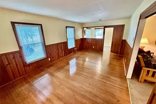 10803 Leota Dr, Dallas, TX 75217 - Photo 9