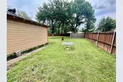 10803 Leota Drive, Dallas, TX 75217 - Photo 37