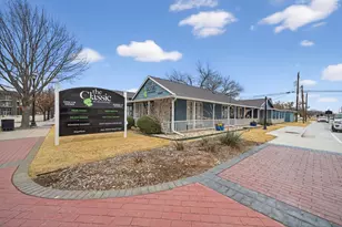 504 N Oak St, Roanoke, TX 76262 - Photo 1