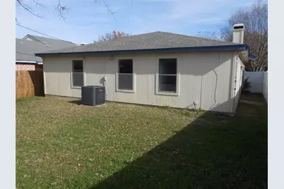 6936 Laurelhill Court N, Fort Worth, TX 76133 - Photo 13