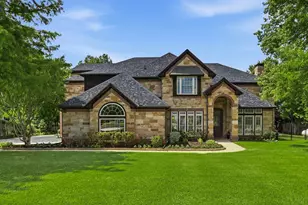 210 Canyon Oaks Dr, Argyle, TX 76226 - Photo 1