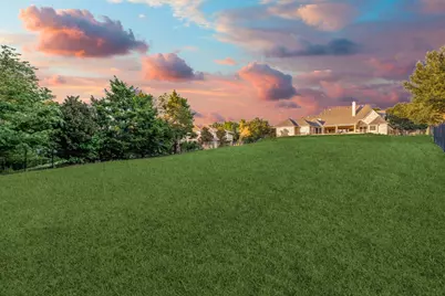 403 Creekside Drive, McKinney, TX 75071 - Photo 11