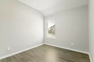 9704 Autumn Leaves Ln, Aubrey, TX 76227 - Photo 17