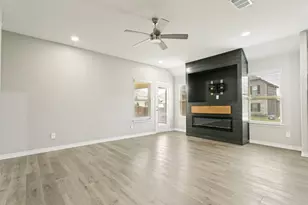 9704 Autumn Leaves Ln, Aubrey, TX 76227 - Photo 7