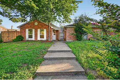 428 Dollins Street, Cedar Hill, TX 75104 - Photo 1