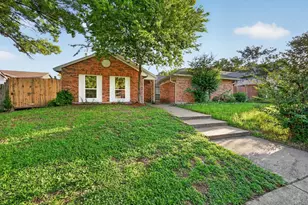 428 Dollins St, Cedar Hill, TX 75104 - Photo 5