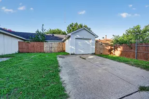 428 Dollins St, Cedar Hill, TX 75104 - Photo 37