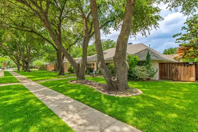 2703 W Prairie Creek Drive, Richardson, TX 75080 - Photo 3