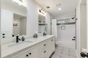 2703 W Prairie Creek Dr, Richardson, TX 75080 - Photo 29