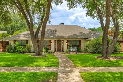 2703 W Prairie Creek Drive, Richardson, TX 75080 - Photo 1