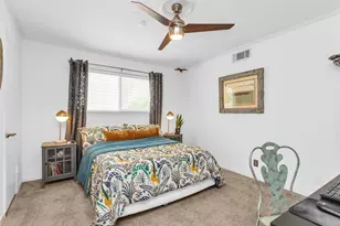 9744 Wisterwood Dr, Dallas, TX 75238 - Photo 15
