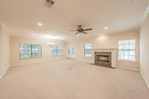 2728 Park Pl, Burleson, TX 76028 - Photo 3