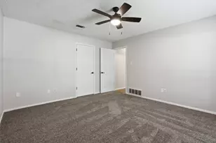 1323 Hemphill Dr, Cleburne, TX 76033 - Photo 29