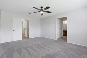 1323 Hemphill Dr, Cleburne, TX 76033 - Photo 33
