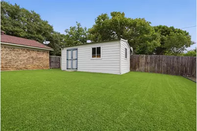 1323 Hemphill Drive, Cleburne, TX 76033 - Photo 39