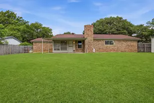 1323 Hemphill Dr, Cleburne, TX 76033 - Photo 37