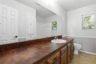 1323 Hemphill Dr, Cleburne, TX 76033 - Photo 27