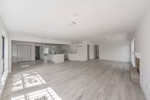 2402 E Overton Rd, Dallas, TX 75216 - Photo 29