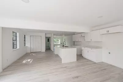 2402 E Overton Road, Dallas, TX 75216 - Photo 11