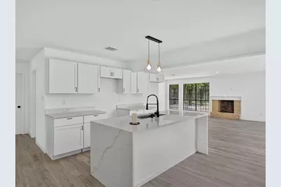 2402 E Overton Road, Dallas, TX 75216 - Photo 1