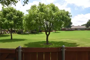 3212 Judge Holland Ln, Plano, TX 75025 - Photo 3