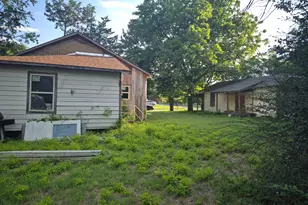 317/319 Elba St, Bowie, TX 76230 - Photo 1