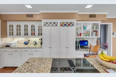 3818 Westchester Drive, Waco, TX 76710 - Photo 11