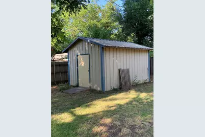 1808 Edgewood Drive, Bridgeport, TX 76426 - Photo 21