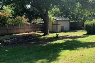 1808 Edgewood Dr, Bridgeport, TX 76426 - Photo 19