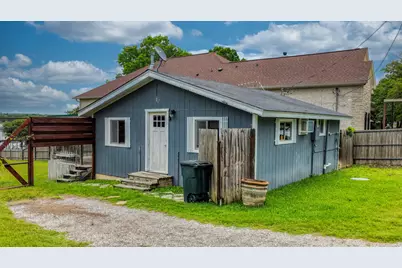 1028 W Lake Drive, Weatherford, TX 76087 - Photo 7