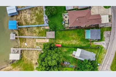 1028 W Lake Drive, Weatherford, TX 76087 - Photo 69